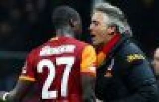 Mancini, Eboue'nin cezasını kesti!