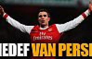 Real'de hedef van Persie